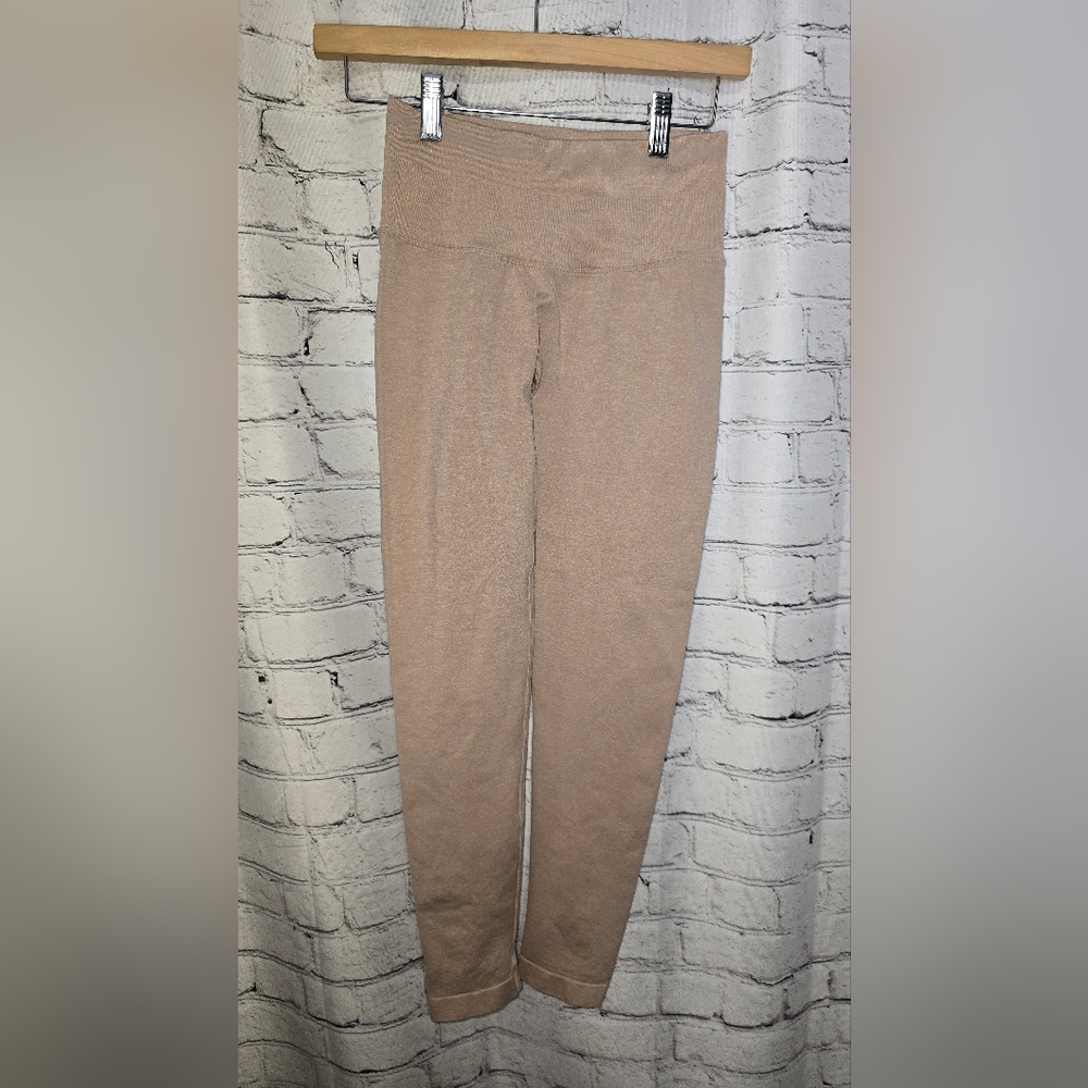 Buff Bunny Leggings Nude Light Green 2 Pairs Size Small